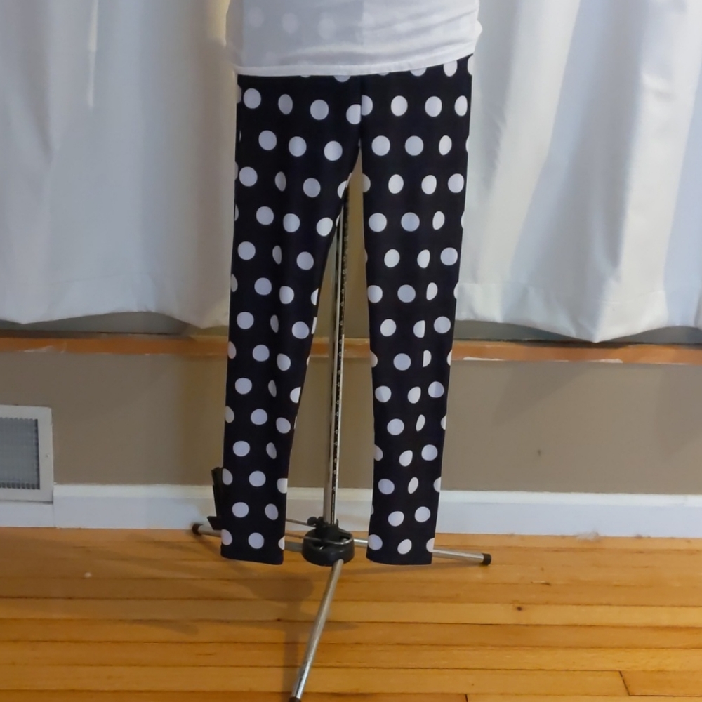 Modcloth black and white polka dot leggings